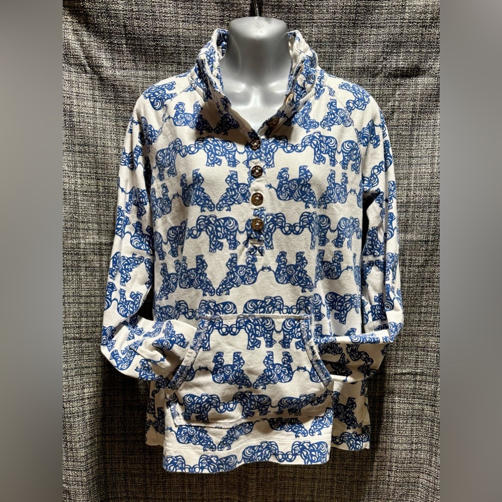 Lilly Pulitzer Blue White Elephant Popover Sweater Size M - Picture 2 of 6